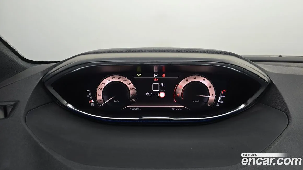 Peugeot 5008 2022 из KR, фото 3