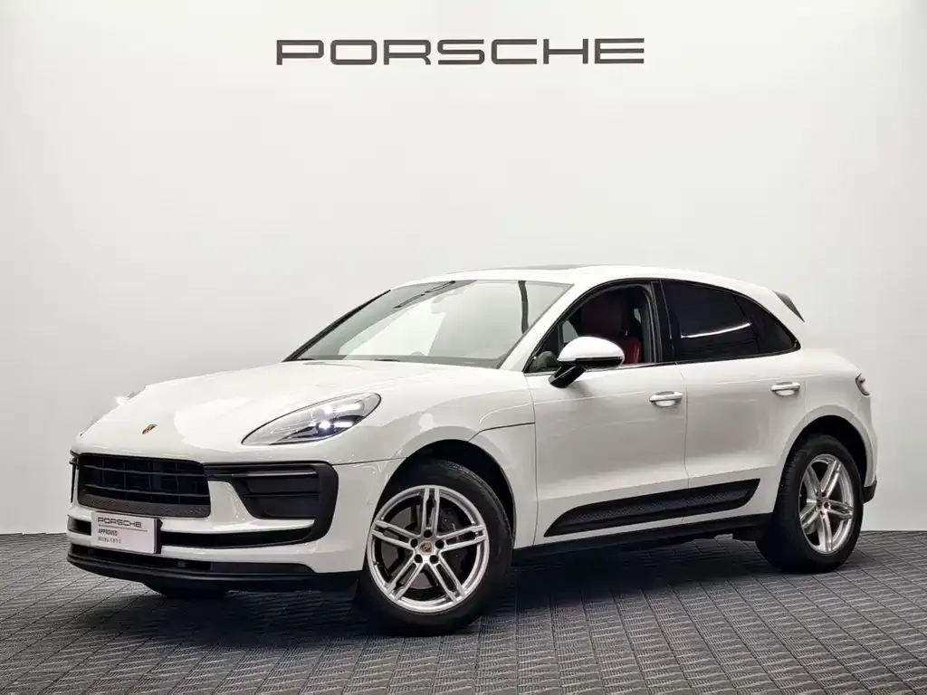 Porsche Macan — фото 1