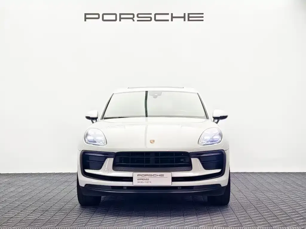 Porsche Macan — фото 9