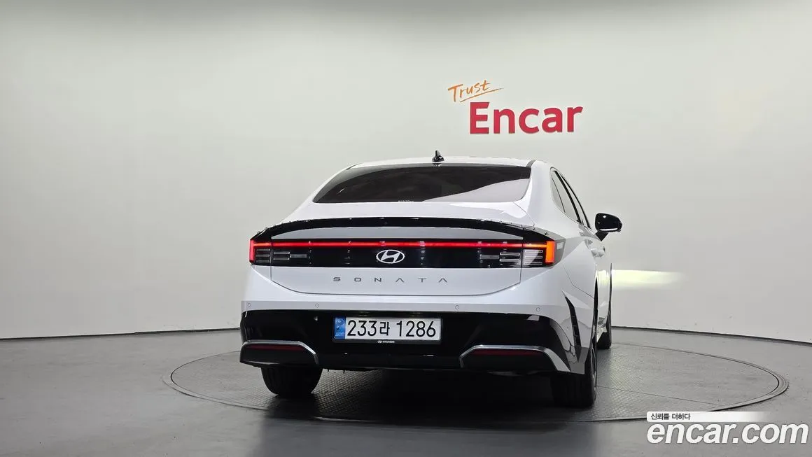 Hyundai Sonata 2024 из KR, фото 3