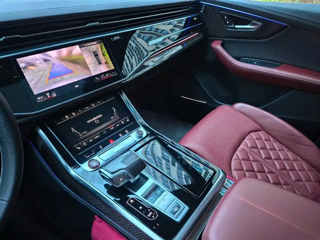Audi SQ7 2024 из CN, фото 3