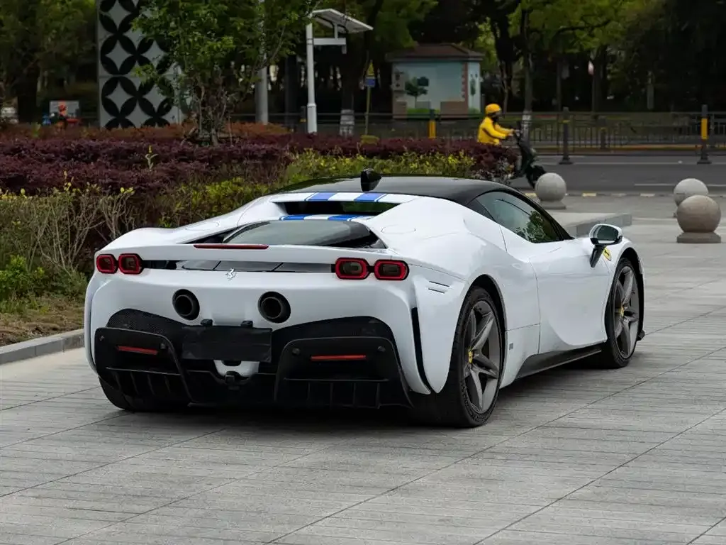 Ferrari SF90 2023 из CN, фото 8