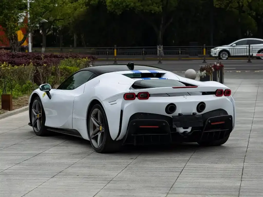 Ferrari SF90 2023 из CN, фото 6