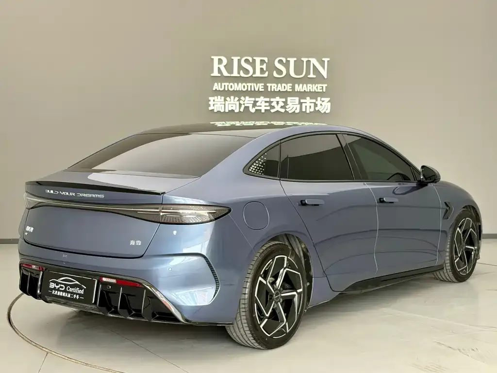 BYD Seal — фото 4