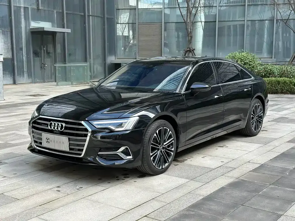 Audi A6L — фото 6