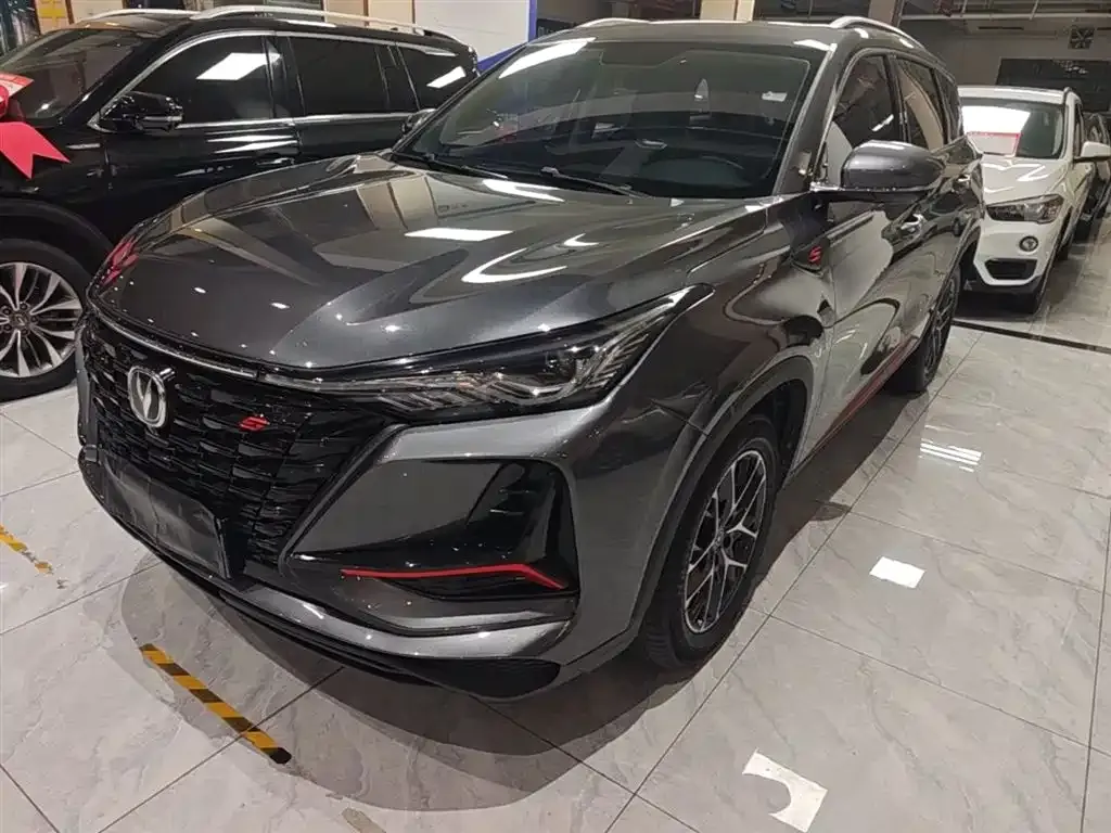 Changan CS75PLUS — фото 1