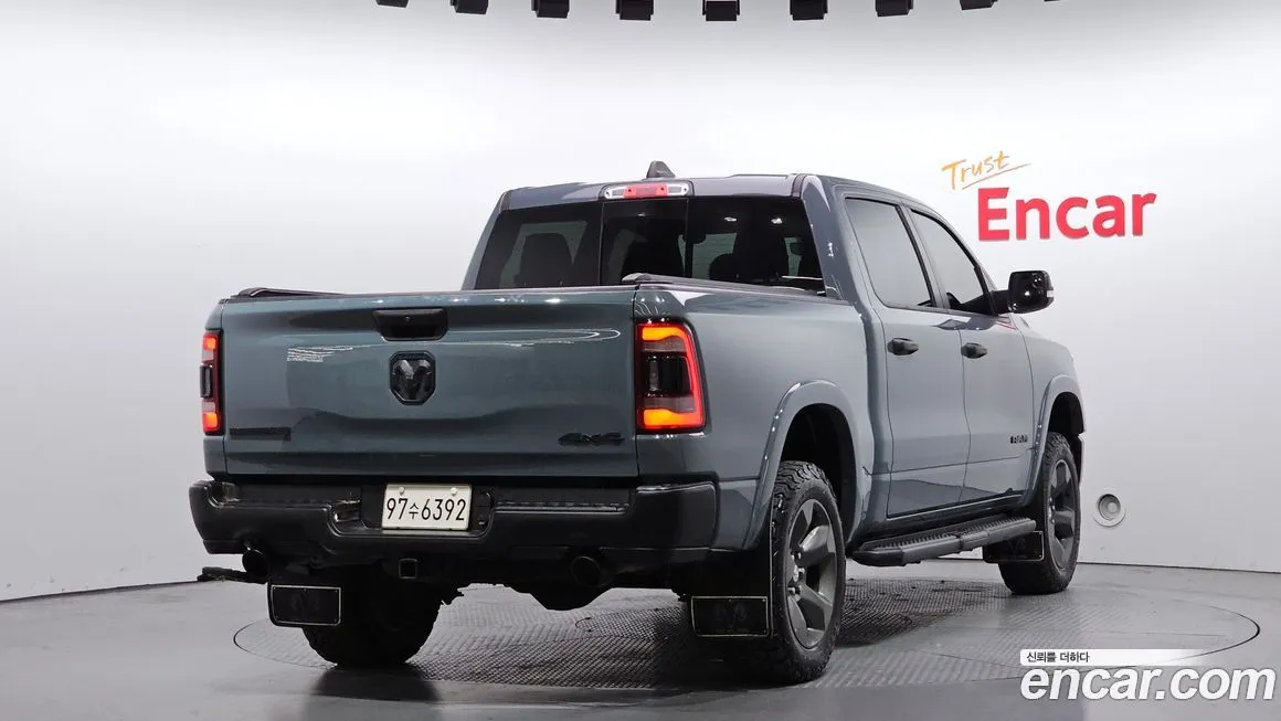 Dodge Ram Pick Up 2021 из KR, фото 2