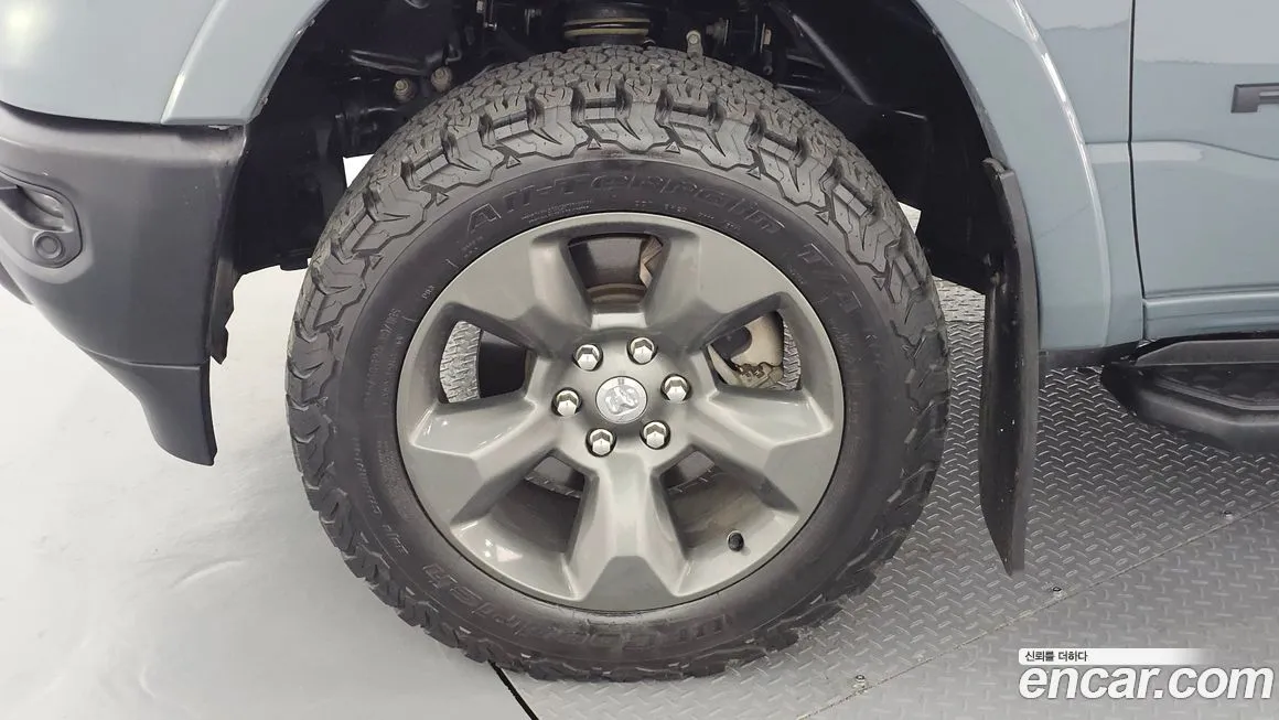 Dodge Ram Pick Up 2021 из KR, фото 8