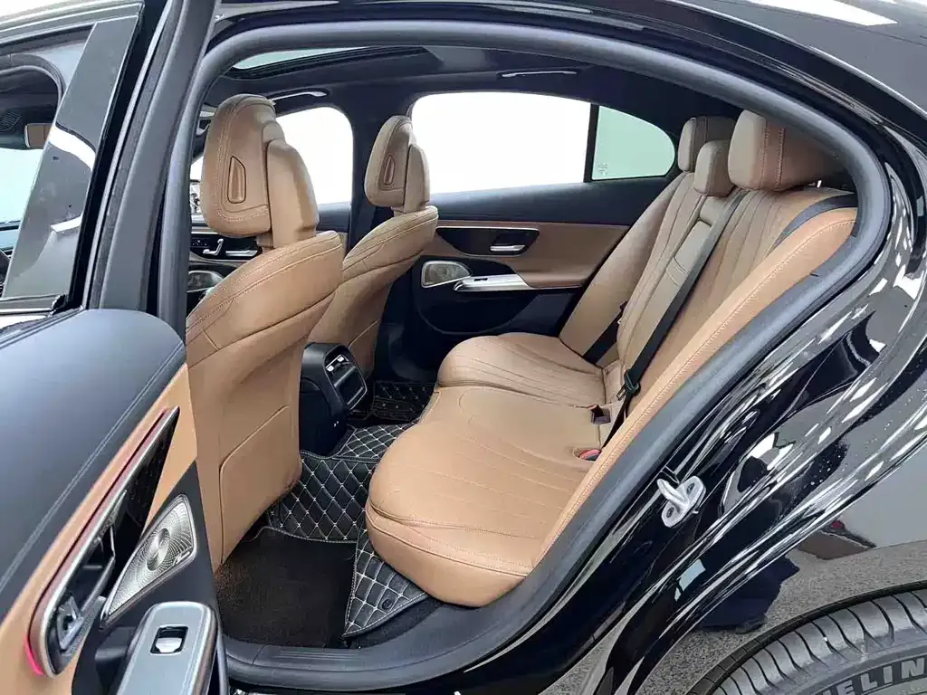 Mercedes-Benz E-Class (Import) — фото 10