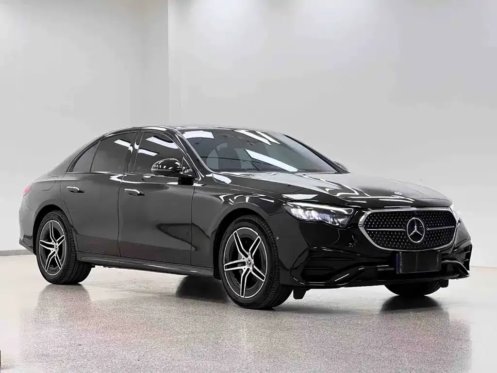 Mercedes-Benz E-Class (Import) — фото 2