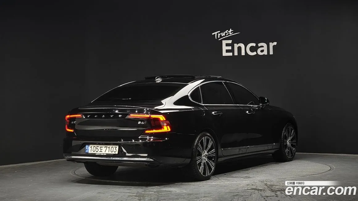 Volvo S90 2022 из KR, фото 5