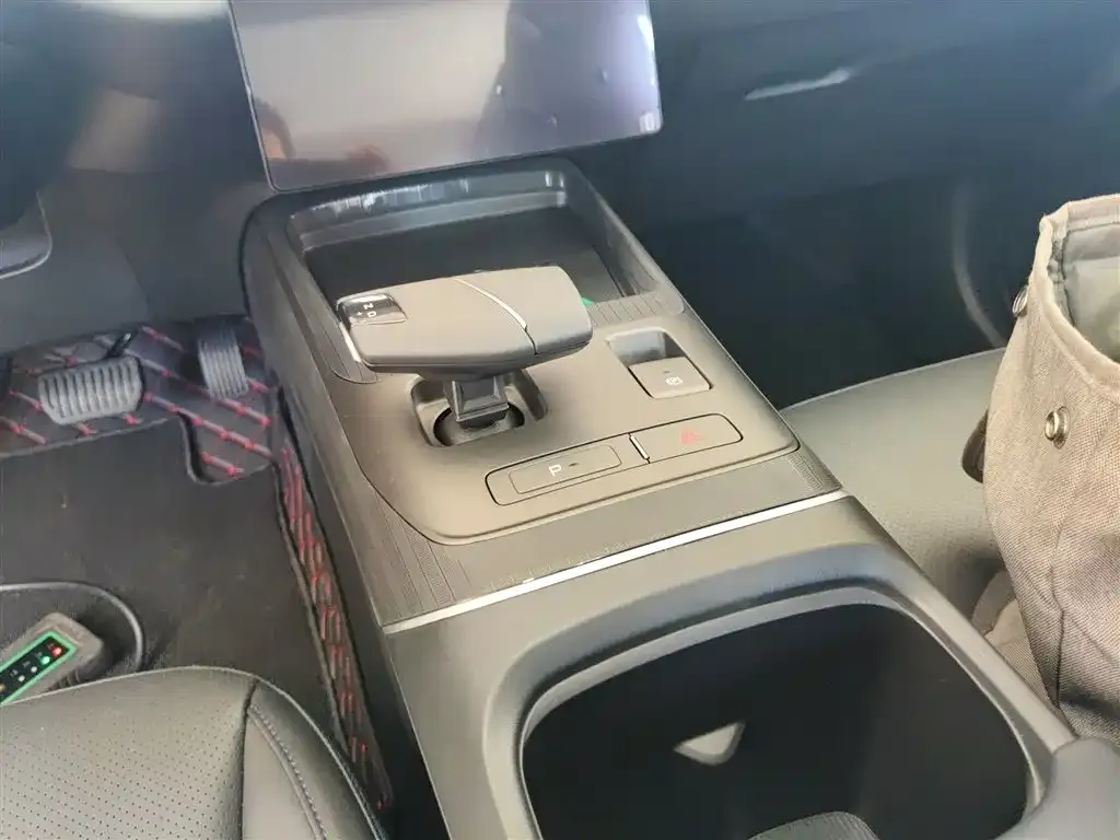 Changan Eado 2025 из CN, фото 4
