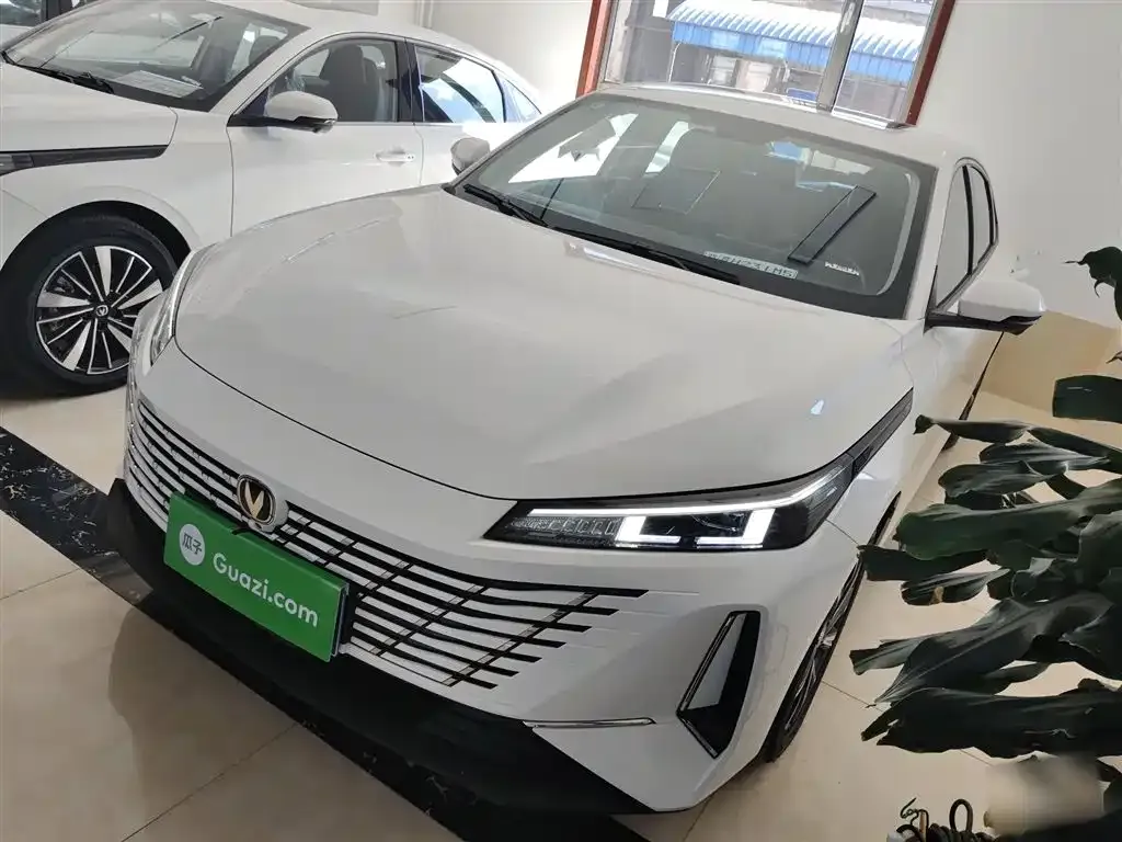 Changan Eado 2025 из CN, фото 5