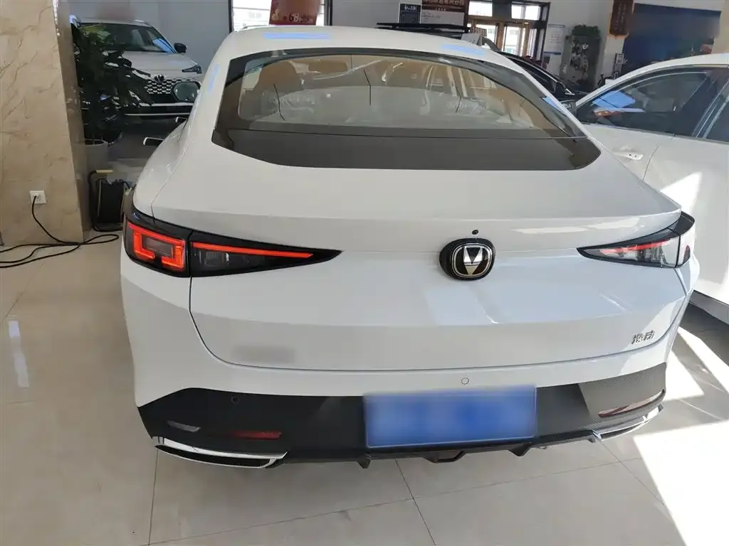 Changan Eado 2025 из CN, фото 3