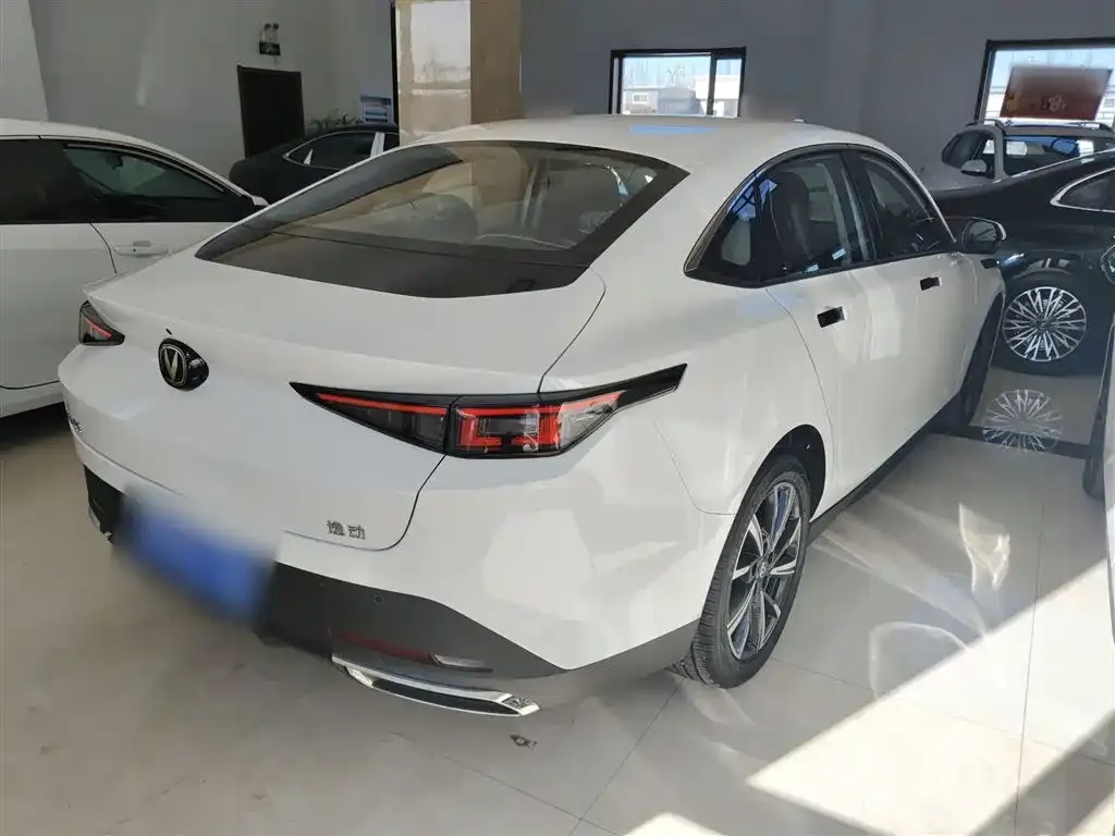 Changan Eado 2025 из CN, фото 2