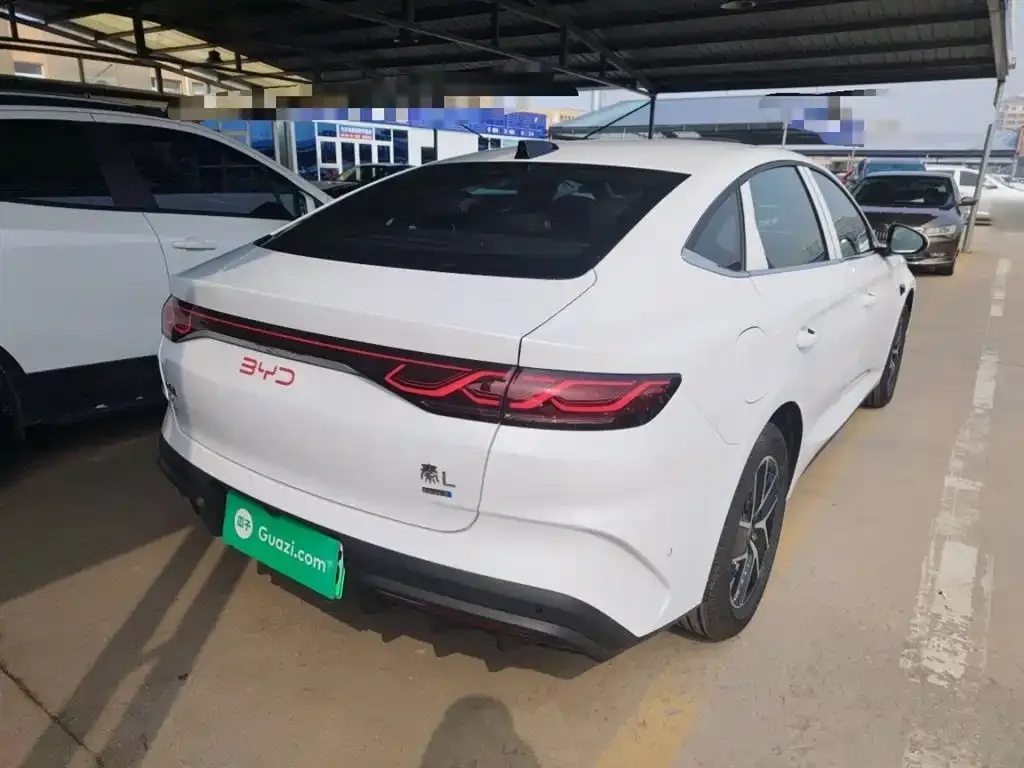 BYD Qin L — фото 7