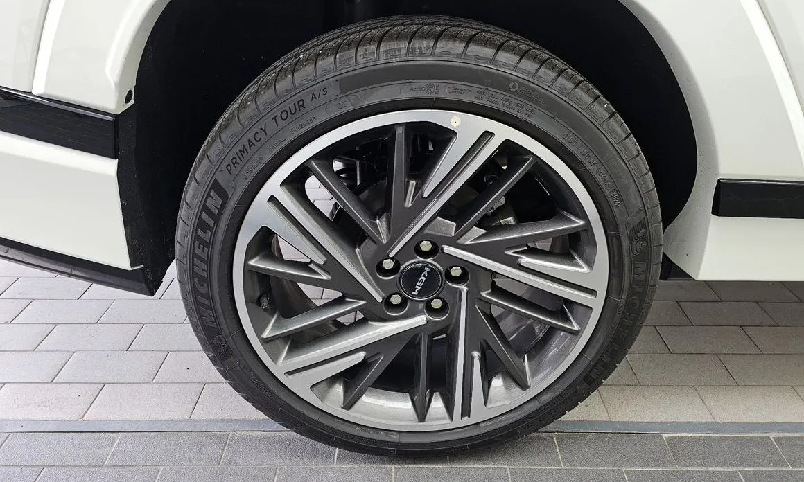 KG Mobility (Ssangyong) Actyon 2025 из KR, фото 6