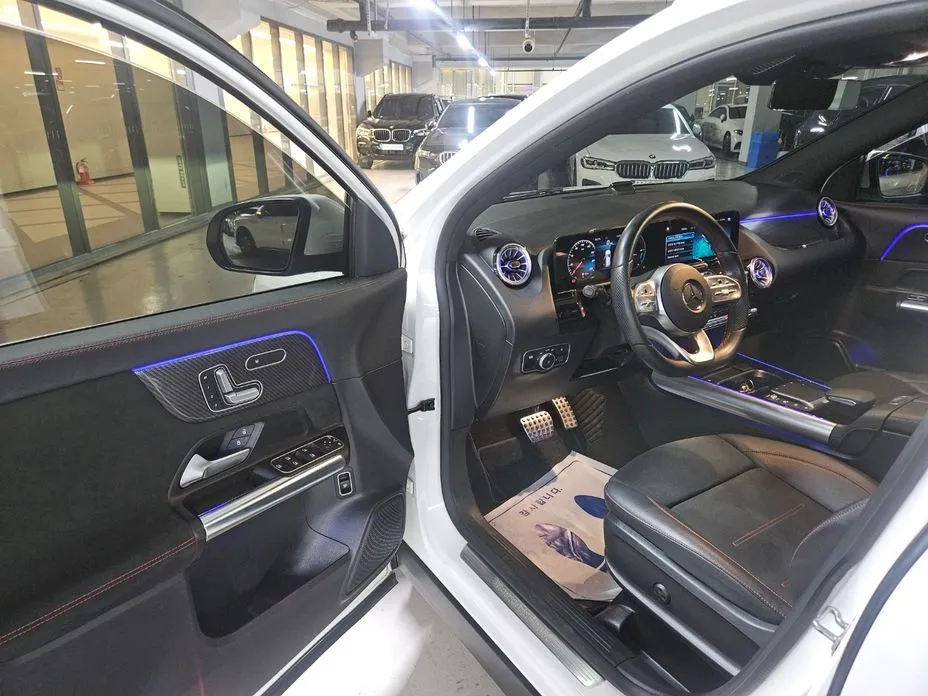 Mercedes-Benz GLA-Class — фото 10