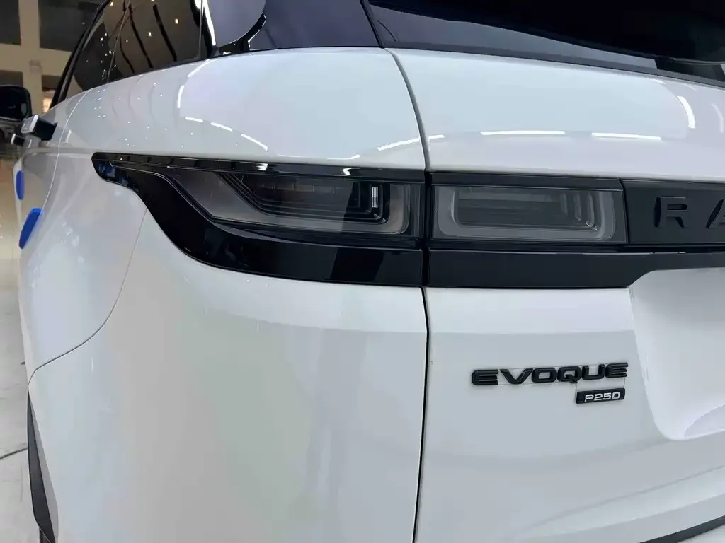 Land Rover Evoque — фото 5