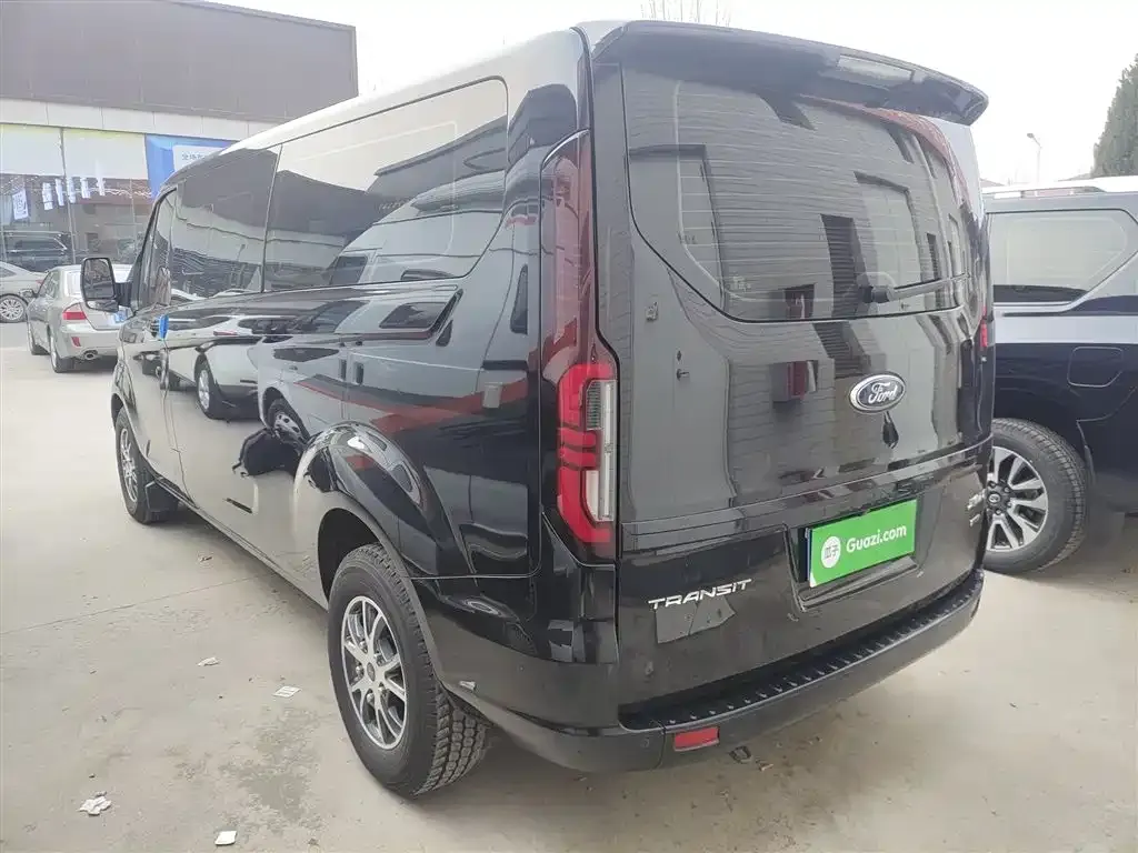 Ford Transit 2024 из CN, фото 4