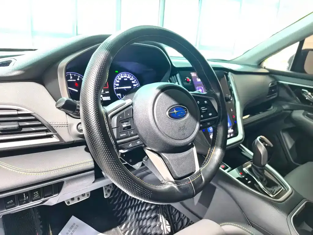 Subaru Outback 2021 из CN, фото 9