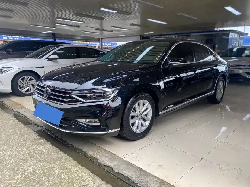 Volkswagen Magotan 2022 из CN, фото 2