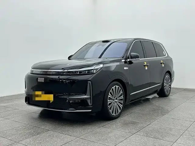 Geely Galaxy M9 — фото 1