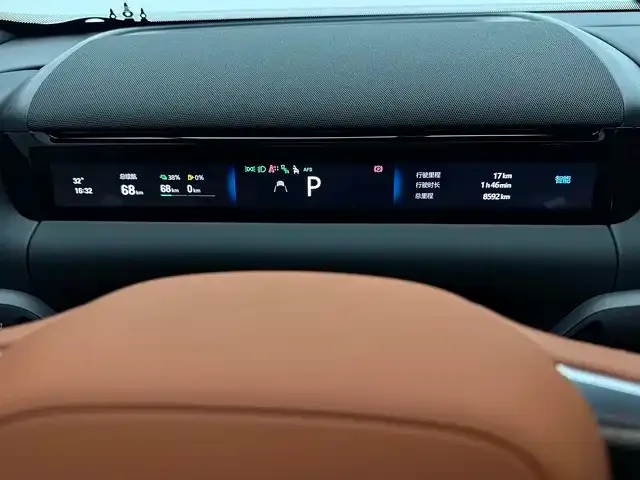 Geely Galaxy M9 — фото 3