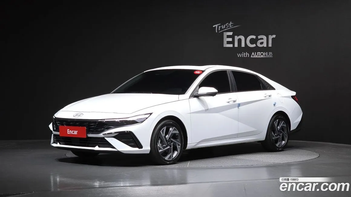 Hyundai AVANTE Inspiration 1