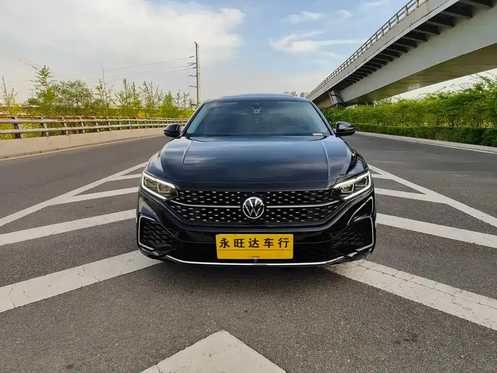 Volkswagen Passat — фото 3