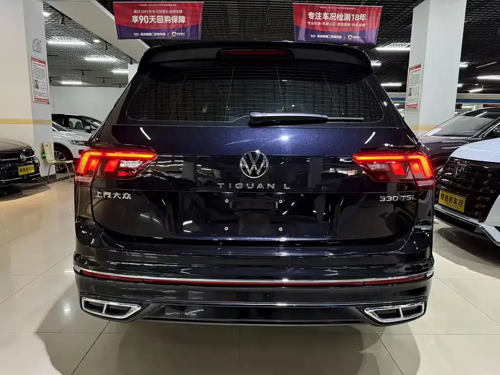Volkswagen Tiguan L — фото 10