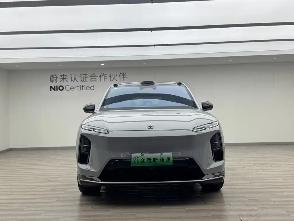 NIO EC6 — фото 10