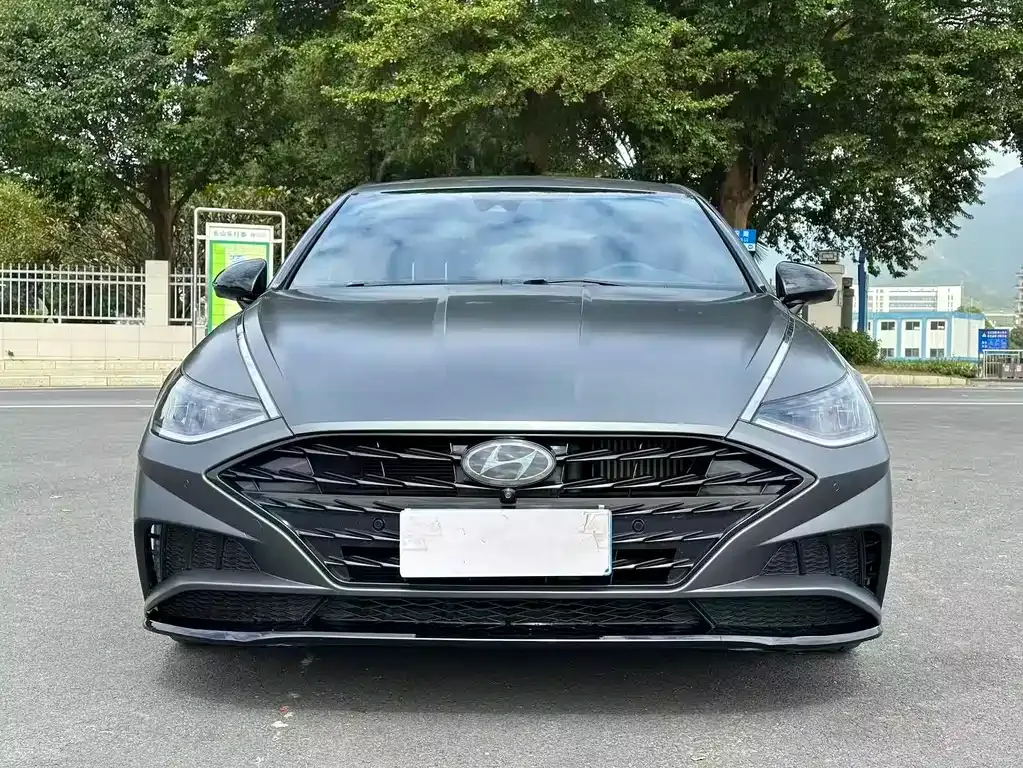 Hyundai Sonata — фото 8