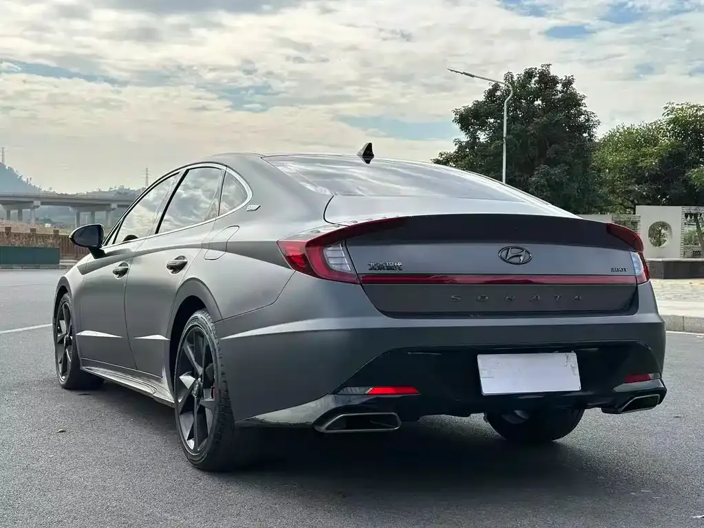 Hyundai Sonata — фото 10