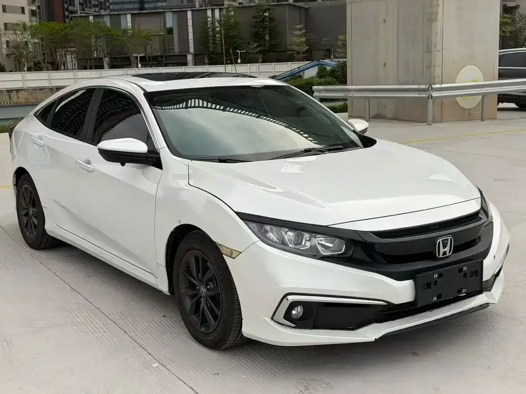 Honda Civic — фото 7