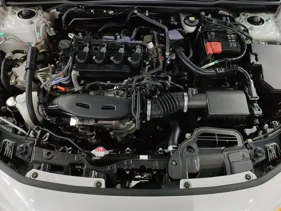Honda Civic — фото 10