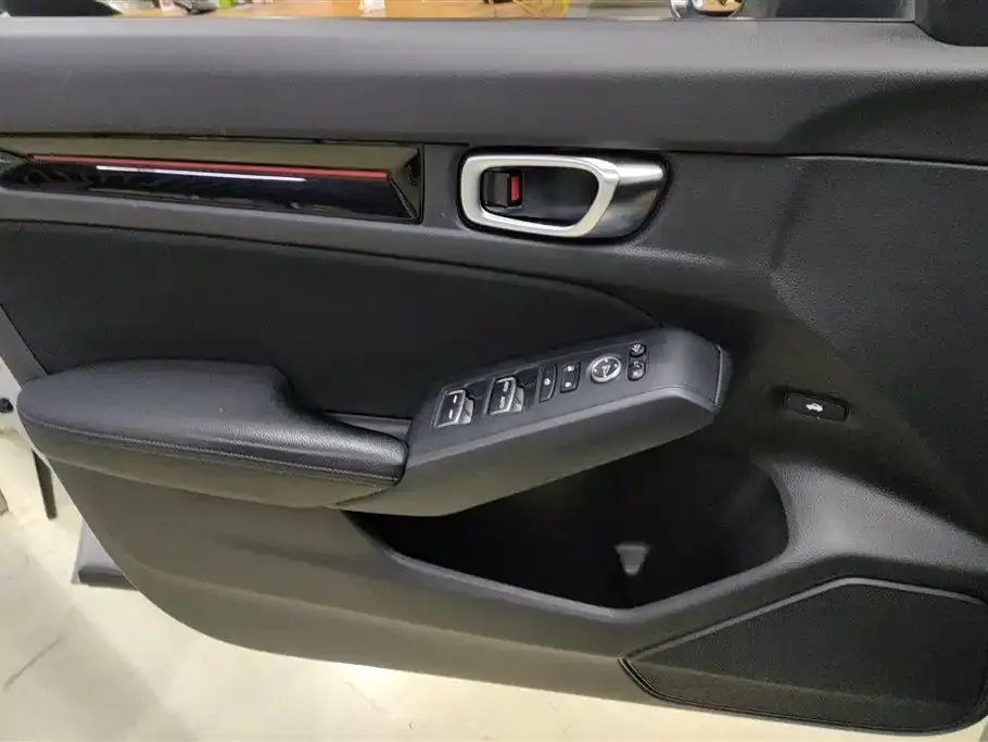 Honda Civic — фото 6