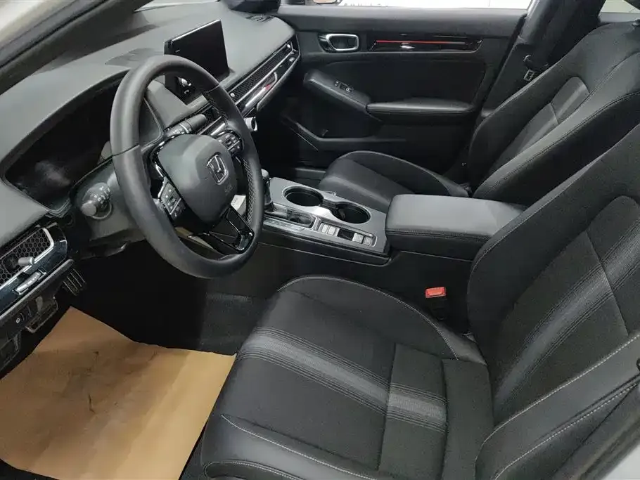 Honda Civic — фото 3
