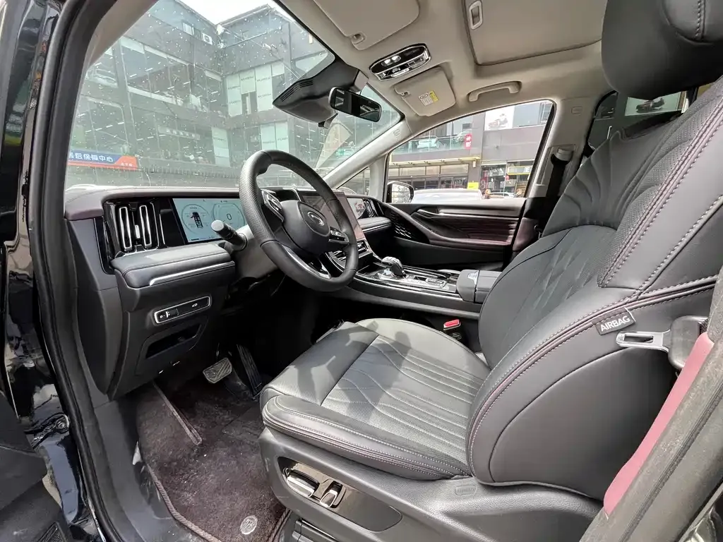 GAC Motor Trumpchi M8 — фото 4