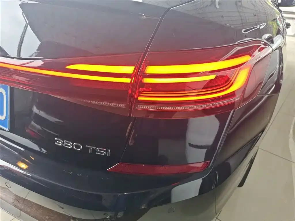 Volkswagen Passat — фото 8