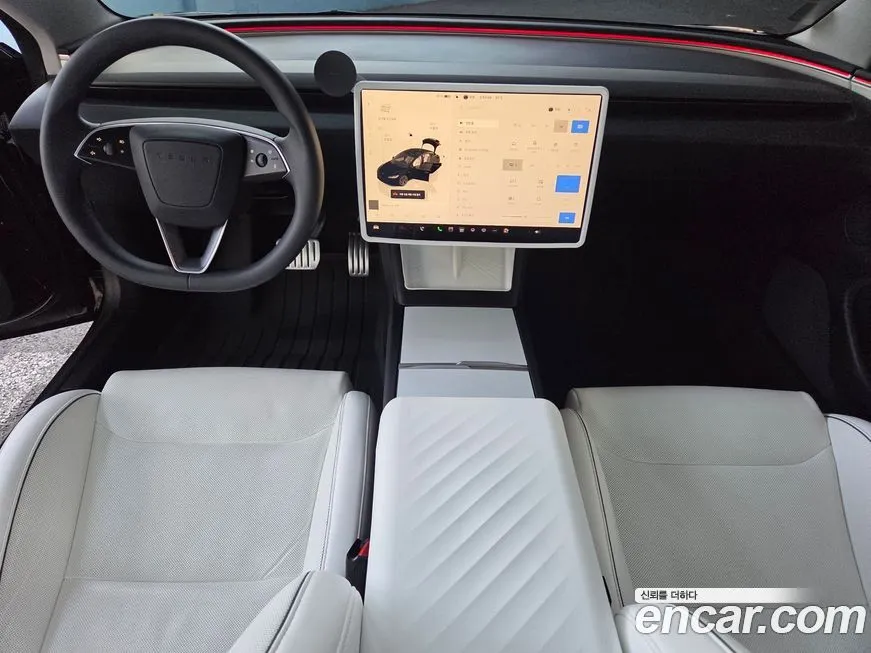 Tesla Model 3 — фото 9