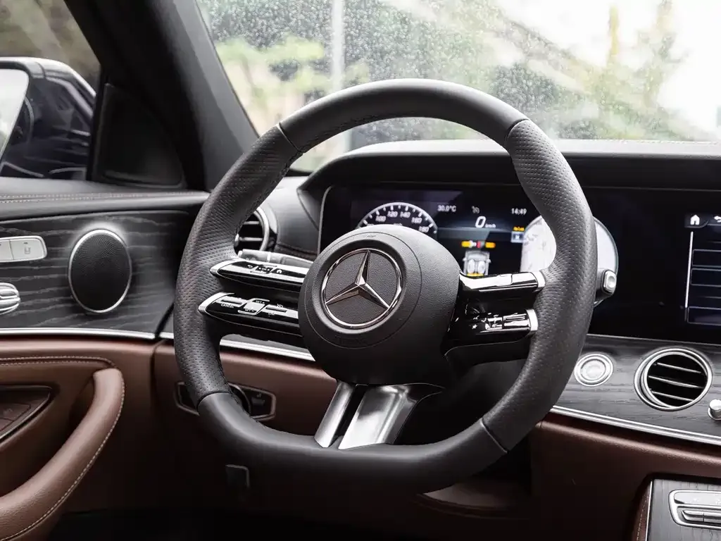 Mercedes-Benz E-Class New Energy — фото 6