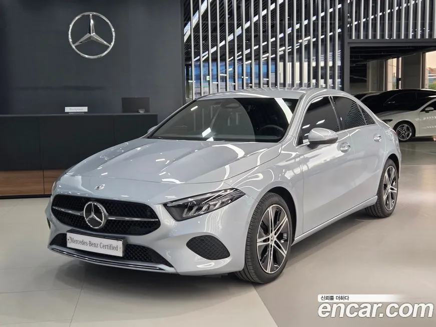 Mercedes-Benz A-Class — фото 1