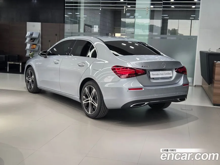 Mercedes-Benz A-Class — фото 2