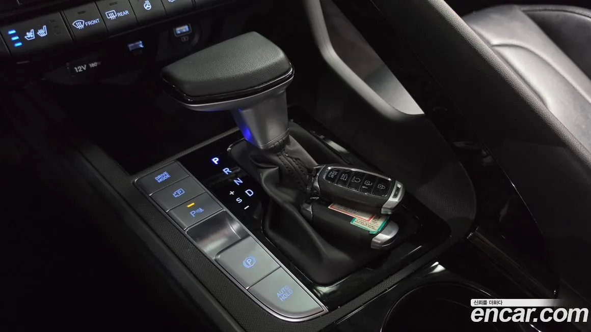Hyundai AVANTE 2022 из KR, фото 2