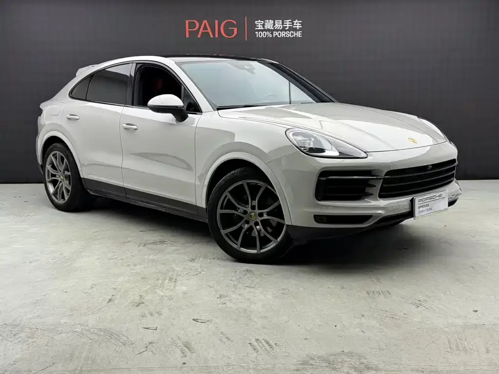 Porsche Cayenne — фото 1