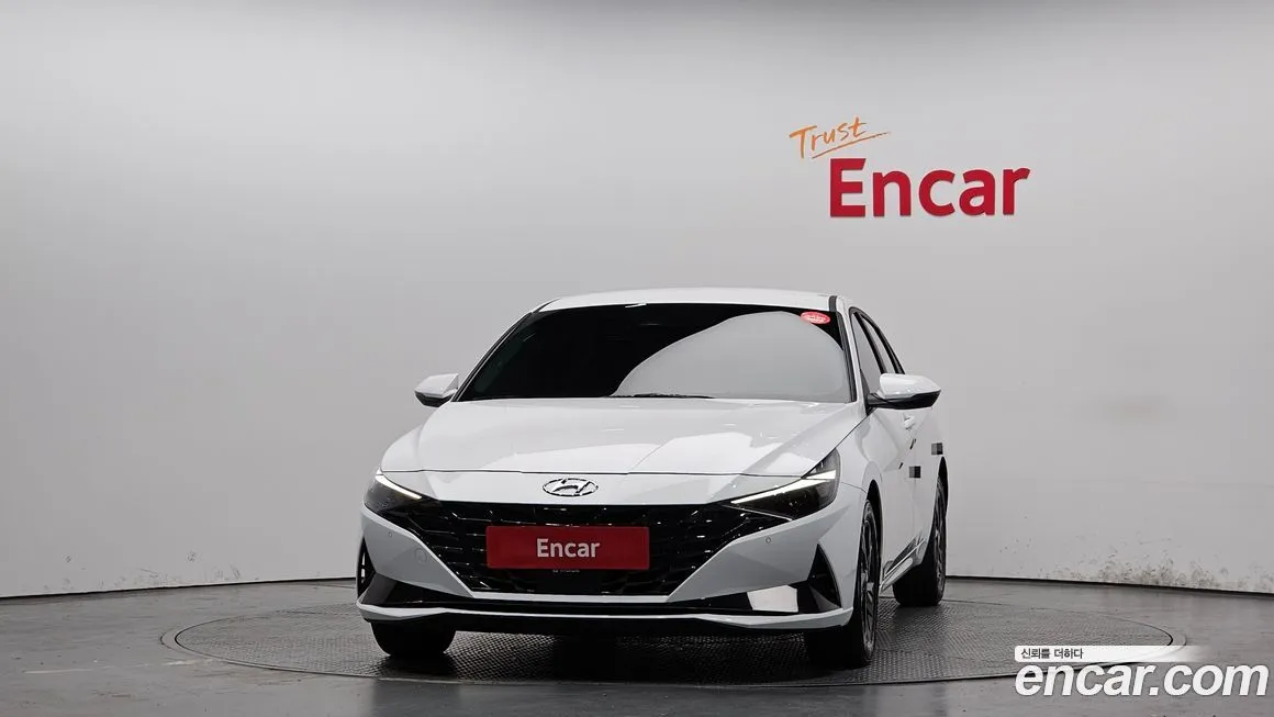 Hyundai AVANTE — фото 5