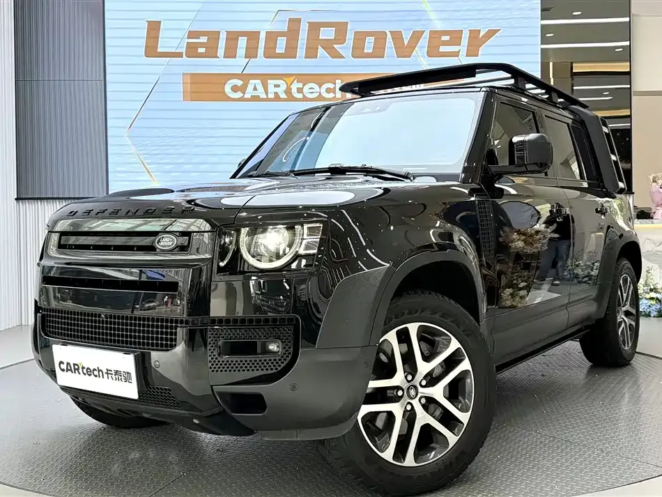 Land Rover Defender — фото 1