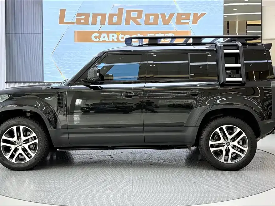 Land Rover Defender — фото 4