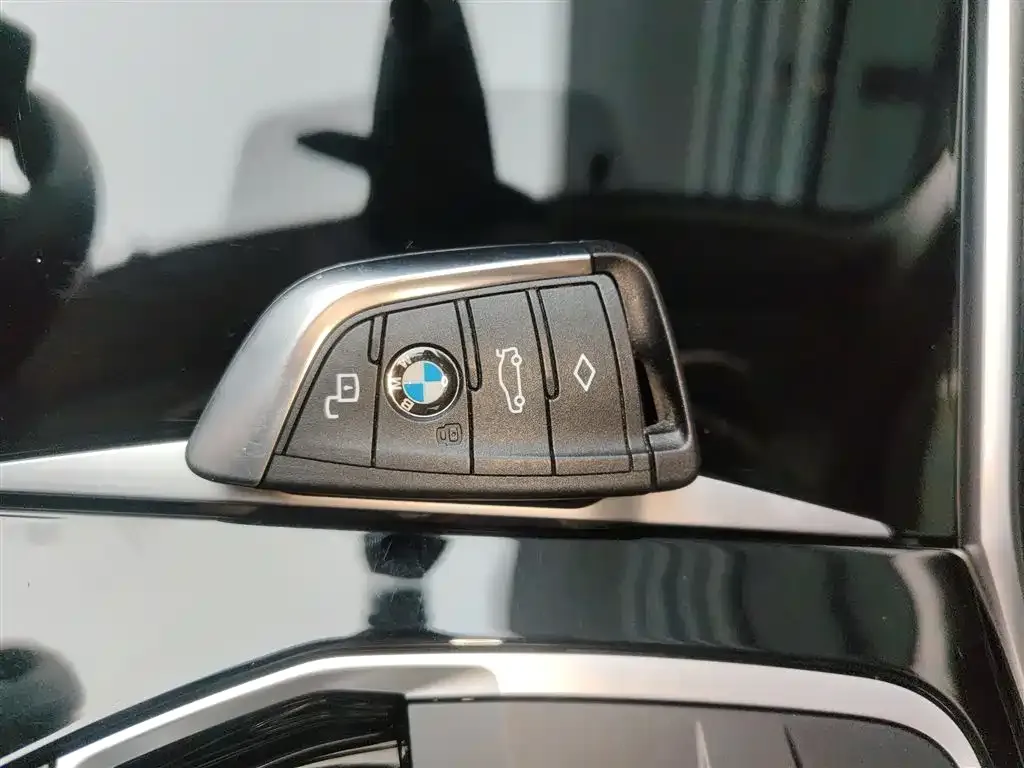 BMW i3 — фото 8
